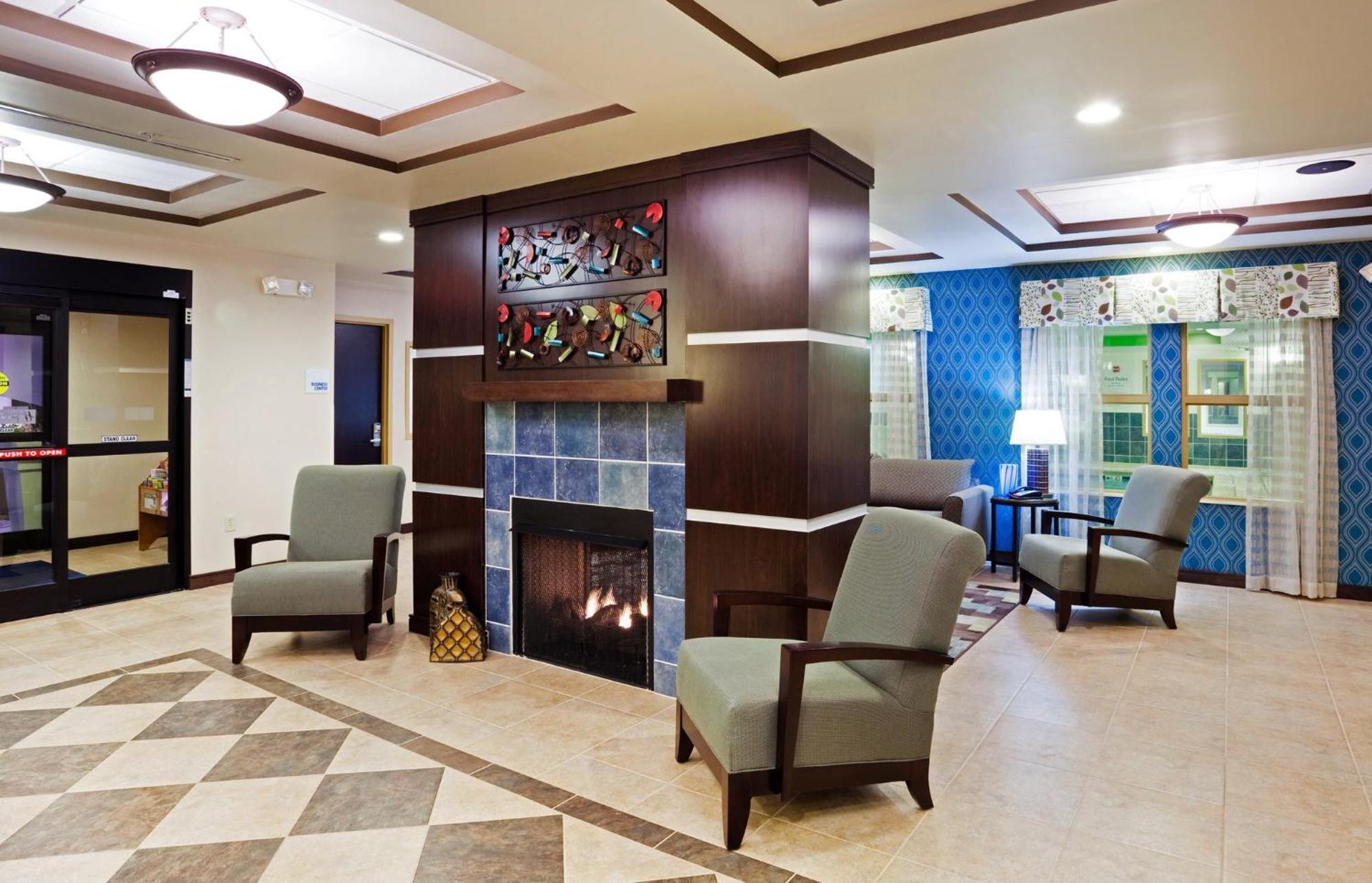 Holiday Inn Express Hotel & Suites Newport South By Ihg Zewnętrze zdjęcie