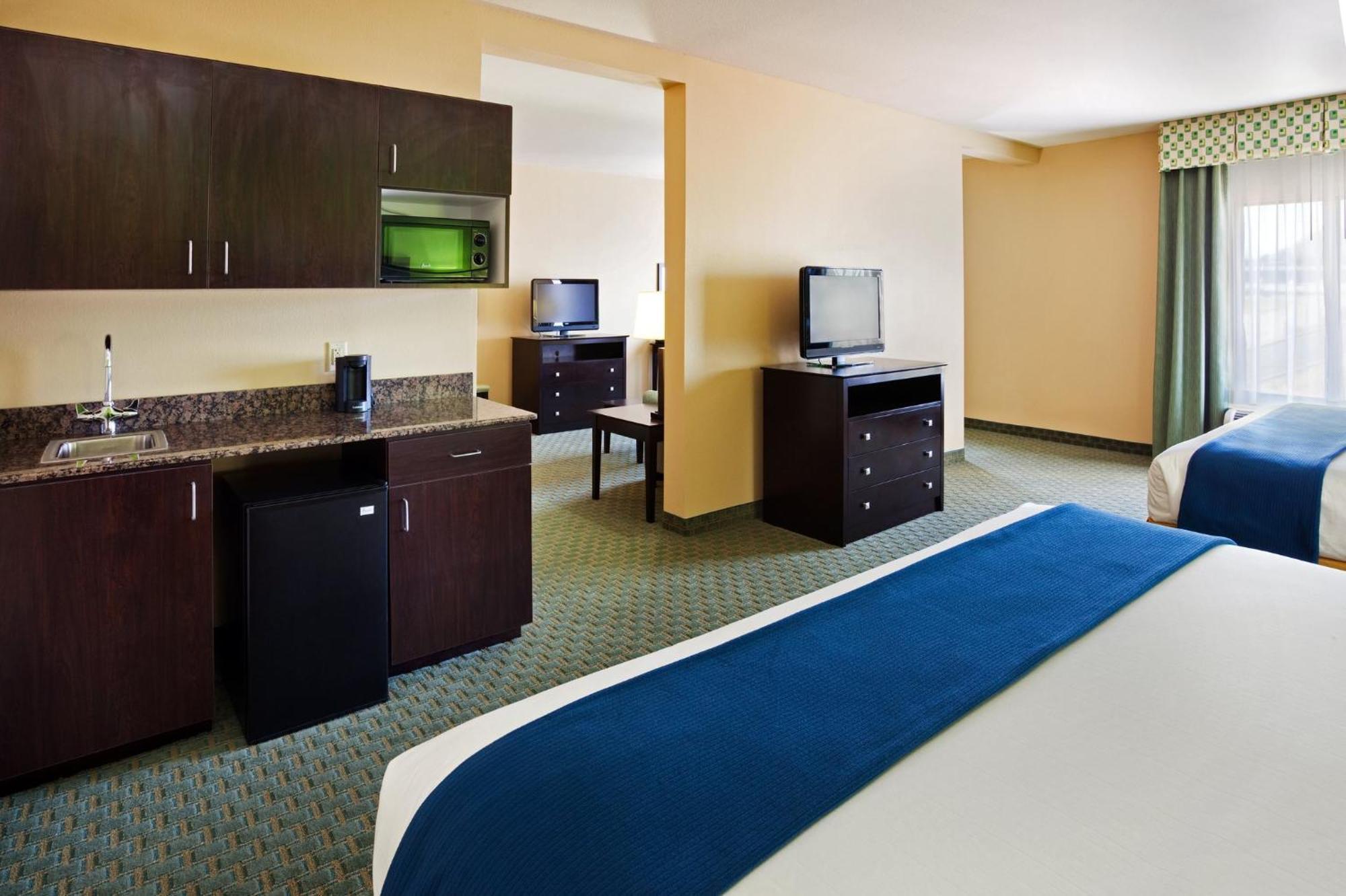 Holiday Inn Express Hotel & Suites Newport South By Ihg Zewnętrze zdjęcie